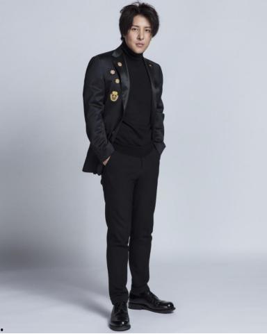 虎牙全明星年薪,电竞明星收入背后的秘密