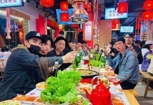 柒酒烤肉网红打卡餐厅