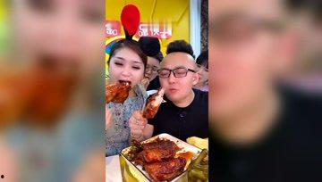 娱乐吃瓜酱雨天